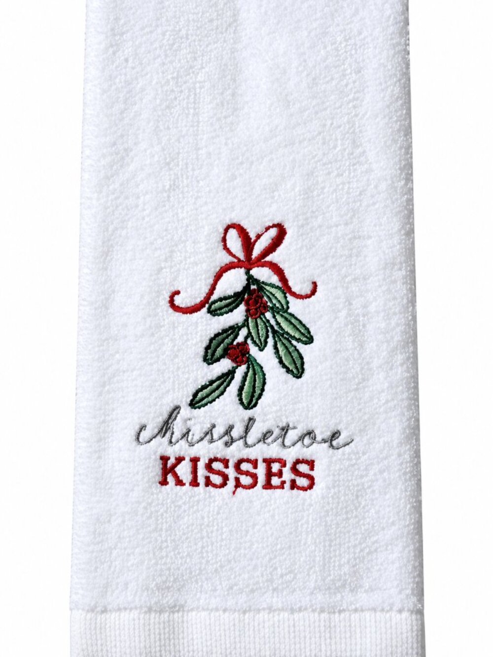 Christmas Kisses Fingertip Towels Embroidered Mistletoe Holiday White Set of 2